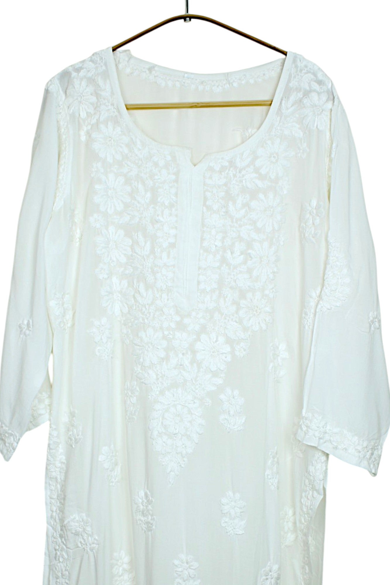 WHITE MODAL LONG KURTA WITH 3D CHIKANKARI