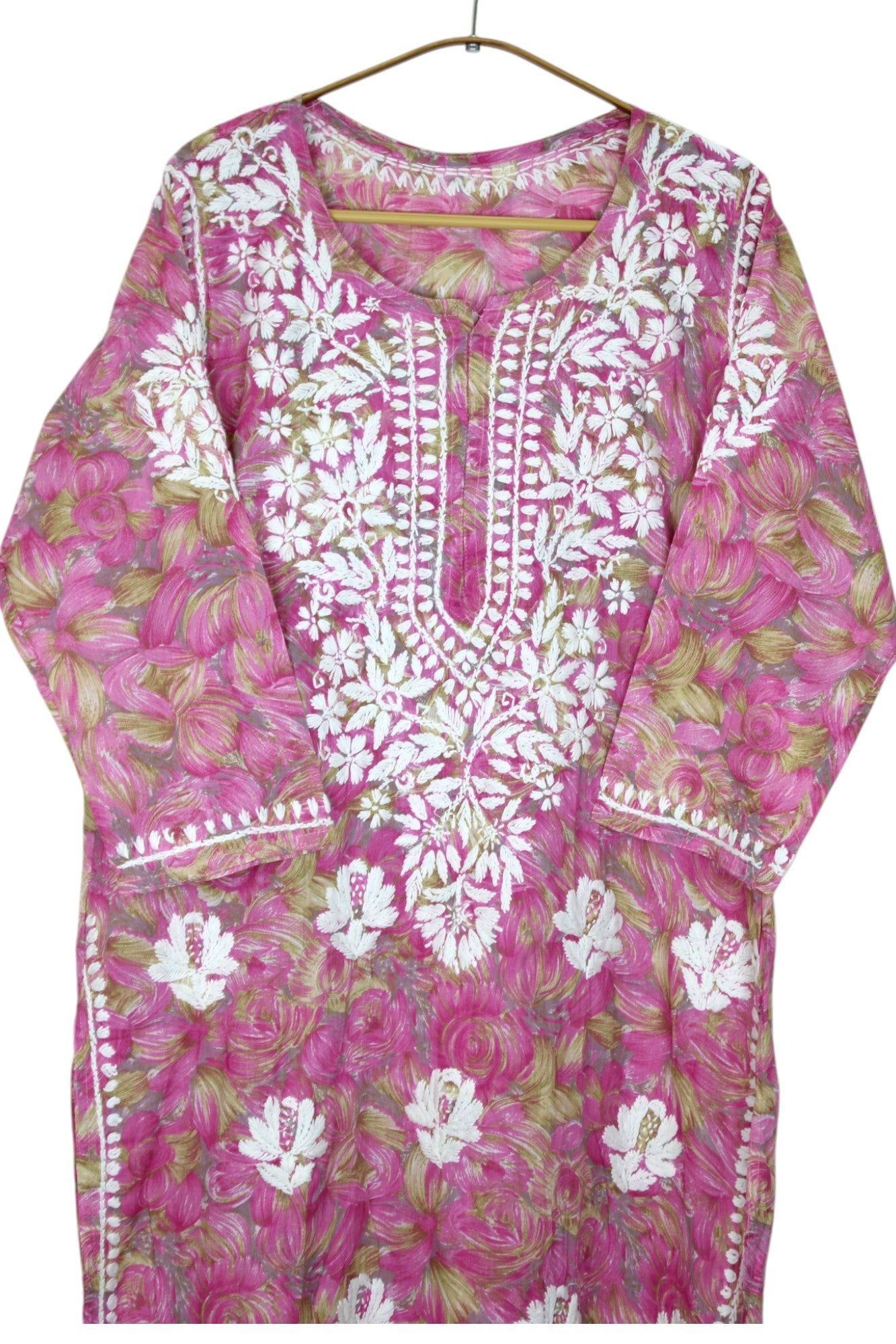 LIYANA PINK MULMUL LONG KURTA WITH 3D CHIKANKARI