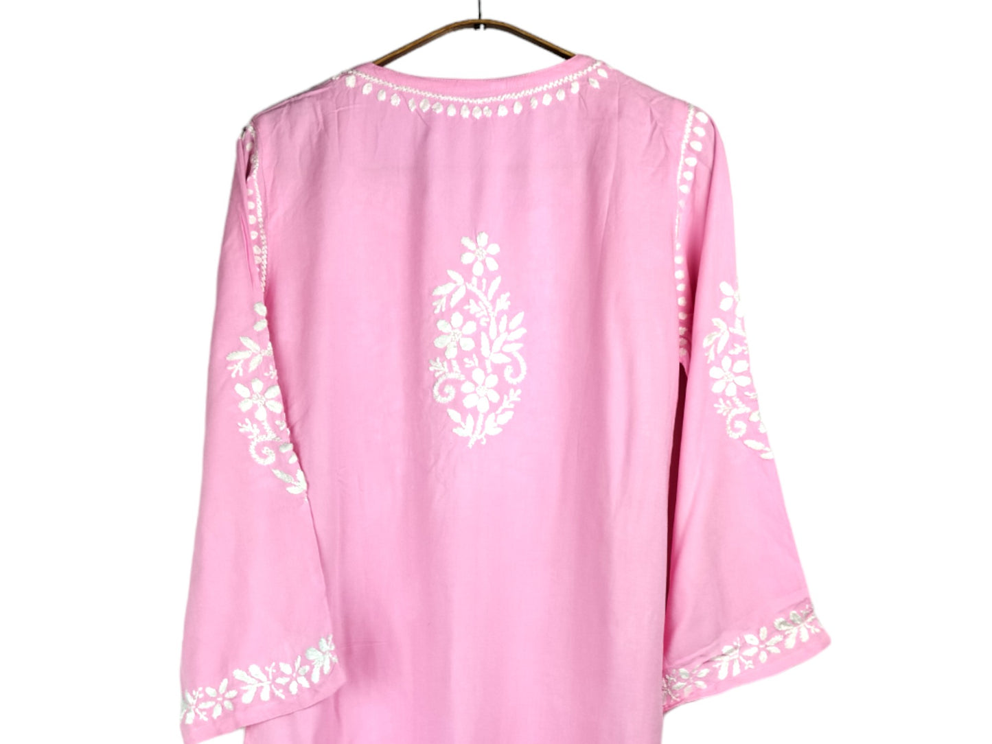 BABY PINK KURTA SET WITH FLORAL CHIKANKARI