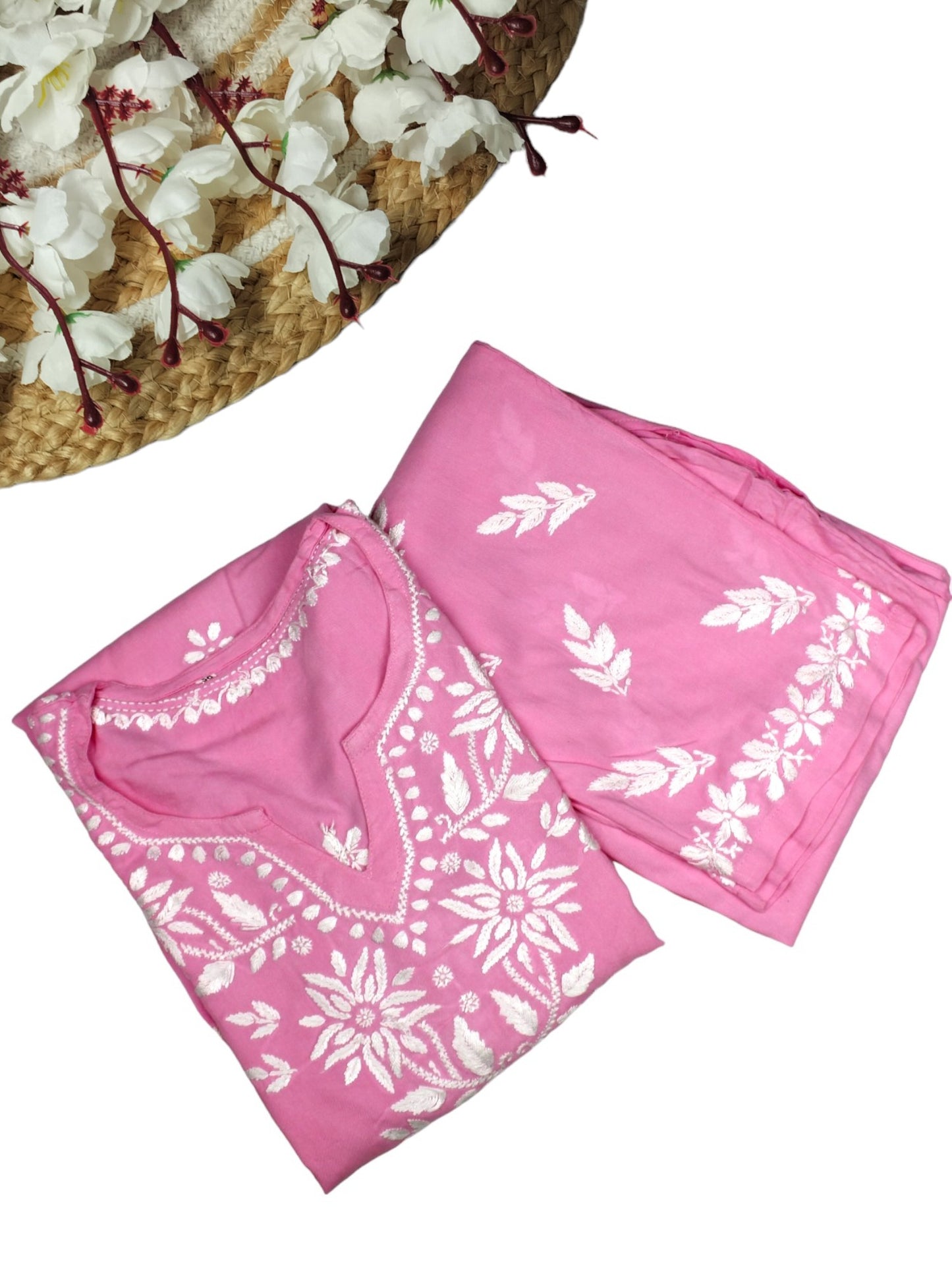BABY PINK KURTA SET WITH FLORAL CHIKANKARI