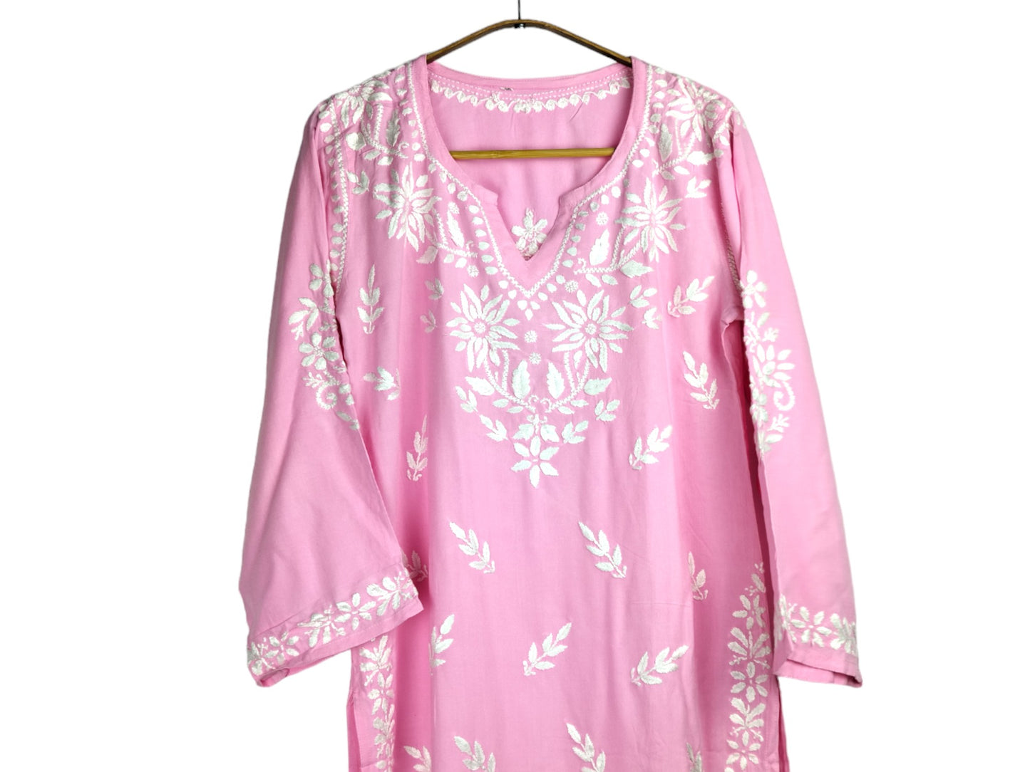 BABY PINK KURTA SET WITH FLORAL CHIKANKARI